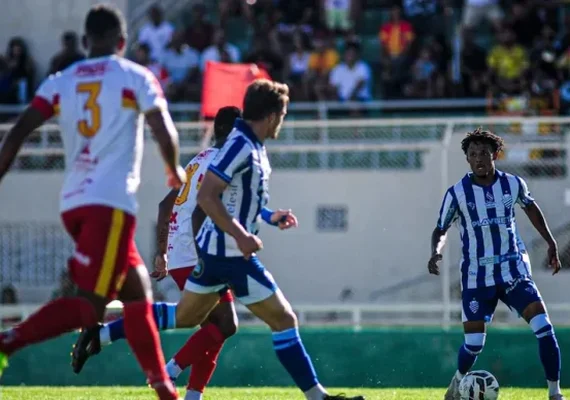 CSA deve repetir esquema com falso 9 contra o Betim na Série D