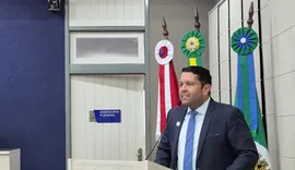 Servidores de Maceió lutam por reajuste; Allan pede diálogo a Rodrigo