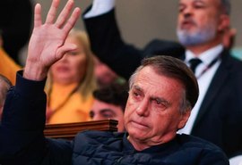STF concentra julgamento de Bolsonaro para evitar risco de adiamento para 2026