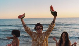 Harry Styles alcança topo da Billboard nos EUA com single Watermelon Sugar