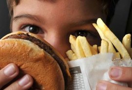 Em dia de conscientização, médicos alertam sobre obesidade infantil