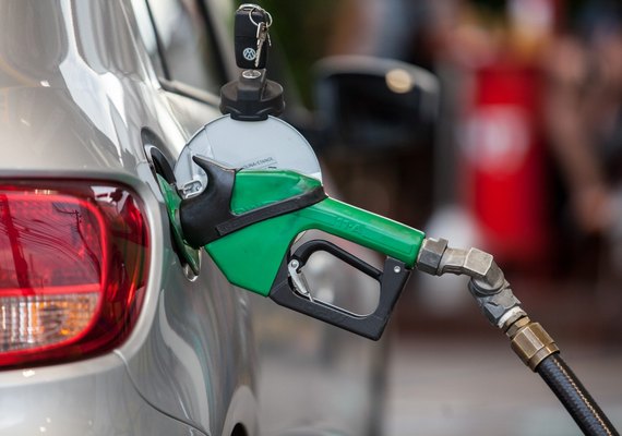 Acende alerta de desabastecimento de gasolina em AL, diz Sindicombustíveis após anúncio da Petrobras