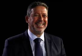 Com maior número de votos na história, Arthur Lira é reeleito presidente da Câmara dos Deputados