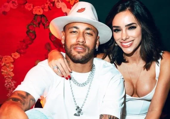 Neymar e Bruna Biancardi terminam namoro em meio a boatos de traição do jogador