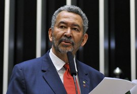 Deputado do PT deve assumir coordenação da bancada federal em AL