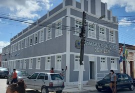 Câmara de vereadores do Pilar suspende aumento dos salários