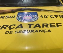 PM apreende entorpecentes e armas de fogo em Maceió e São Sebastião