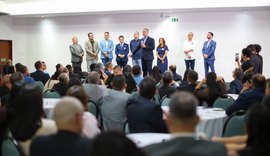 Renan Filho fortalece diálogo com lideranças evangélicas em encontro com mais de 400 pastores