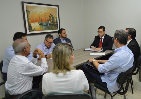 Defensoria cobra e fila para cirurgia urológica deve zerar em novembro