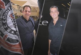 Dívida do Corinthians com agentes Carlos Leite e Giuliano Bertolucci ultrapassa R$ 14 milhões
