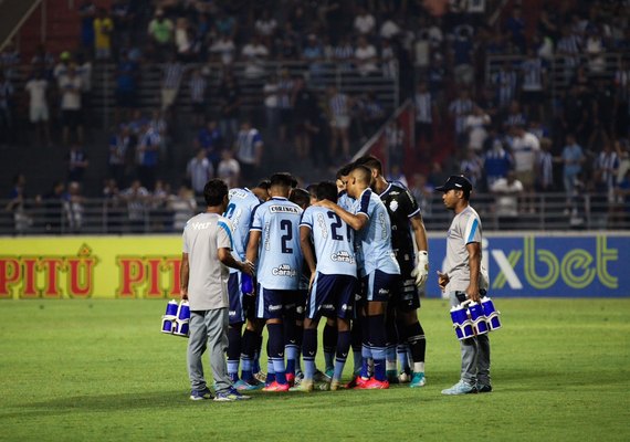 CSA tem partida decisiva contra o rebaixamento; veja os cálculos para o Azulão permanecer na série B