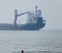 Preço do petróleo recua 5% após trégua entre EUA e Irã no estreito de Ormuz