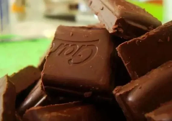 Garoto anuncia recolhimento de dois lotes de chocolates