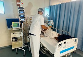 Hospital de Palmeira usa fisioterapia precoce para acelerar alta na UTI