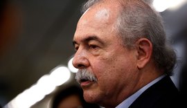 Injeção do BNDES na economia chega a R$ 1 bilhão por dia em 2025