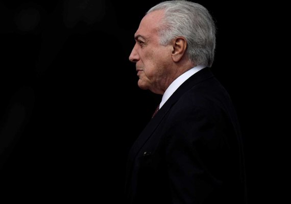 Temer ainda estuda nome para a presidência da Petrobras