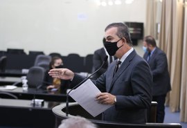 Ronaldo Medeiros critica reajuste na tarifa de energia elétrica