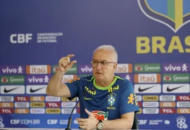 Com algumas novidades, Dorival Júnior confirma escalação do Brasil para enfrentar o Chile