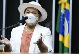 Assessoria confirma: deputada federal Tereza Nelma testa positivo para Covid-19