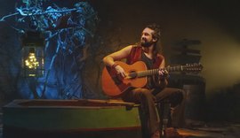 Jonavo e sua “Revoada Acústica” vão encantar o público no Teatro Deodoro