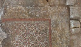 Mosaico galo-romano de 2 mil anos é encontrado no norte da França