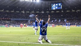 Cruzeiro derrota CRB e amplia liderança na Série B do Brasileiro