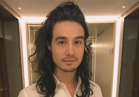 Tiago Iorc lança videoclipe da nova música