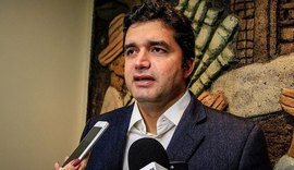 Rui afirma que não vai reajustar tarifa de ônibus em Maceió
