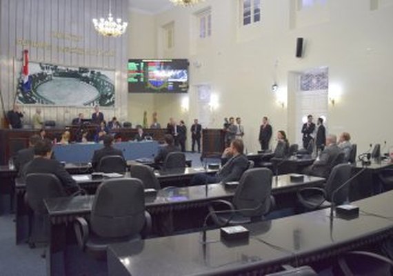 Orçamento do Estado é aprovado com R$ 9,8 bi para 2019