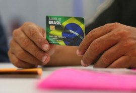 Pagamento do  Auxílio Brasil se inicia na próxima quinta-feira (17)