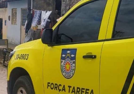 Homem é preso após tentativa de assalto com faca no centro de Arapiraca