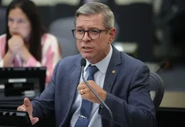 Insatisfeito, grupo de Arthur e Gaspar já testa nomes contra JHC