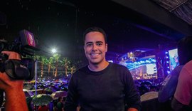 Dr. Jac prestigia abertura do São João de Maceió no “Forró do Biu”