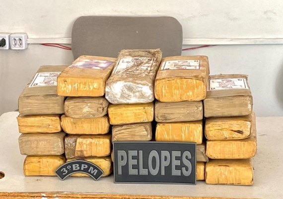 Polícia Militar apreende 23 kg de maconha em Arapiraca