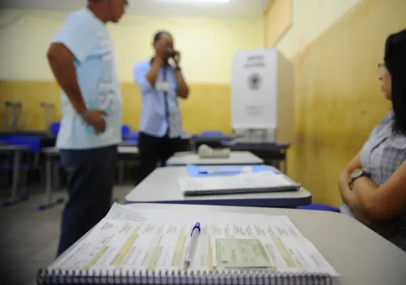 Mesários têm papel fundamental na garantia do processo eleitoral