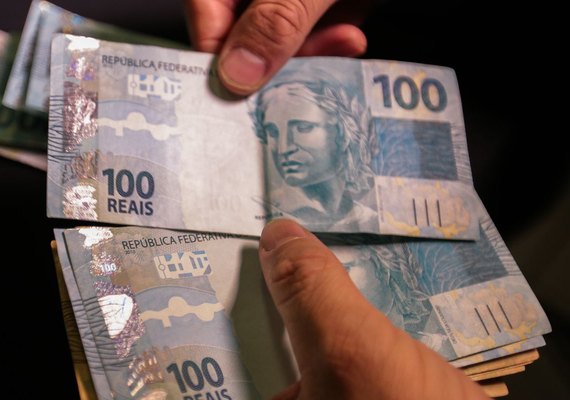 Senadores gastaram R$ 3,58 milhões com abastecimentos entre 2019 e 2021