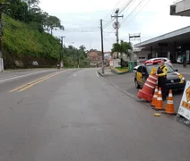 Acidente de moto na Avenida Leste-Oeste, em Maceió, deixa uma pessoa morta e outra ferida