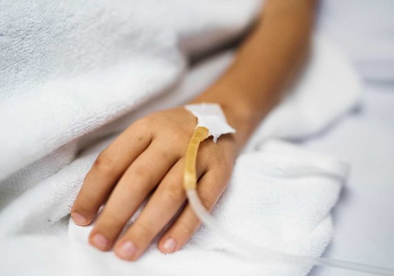 Ministro confirma primeiro caso suspeito de coronavírus no Brasil