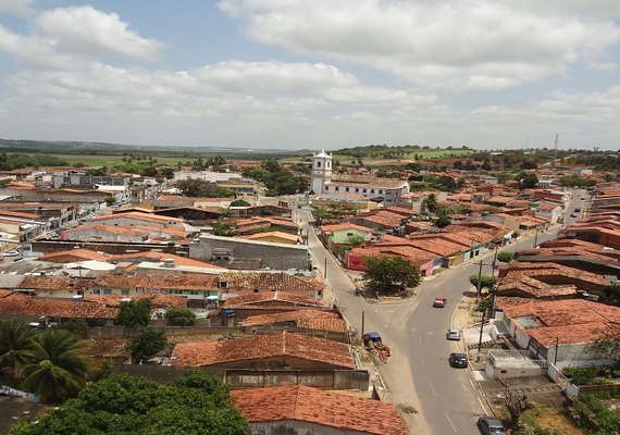 Justiça determina nomeação de concursados em Coruripe
