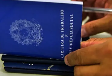Alagoas cria 15,2 mil empregos em 12 meses e cresce o dobro da média nacional