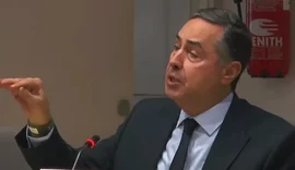 Ministro do STF suspende aplicação do piso nacional da enfermagem