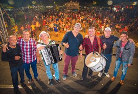 Último dia de Arraiá Jacinto Silva leva apresentações de artistas alagoanos ao Eustáquio Gomes