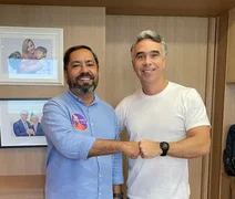 Brito recebe presidente do PT em Maceió para alinhar estratégias de campanha