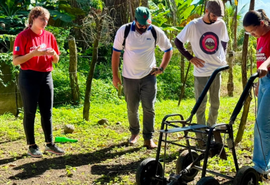 Estudantes de Maceió criam enxada mecanizada para ajudar agricultores