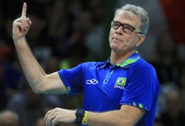 Técnico Bernardinho testa positivo para Covid-19