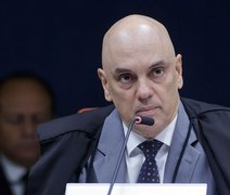 Moraes solicita parecer da PGR sobre inclusão de Jair e Flávio Bolsonaro em inquérito
