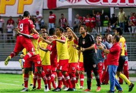 1 x 0: CRB quebra invencibilidade do Coxa no Rei Pelé