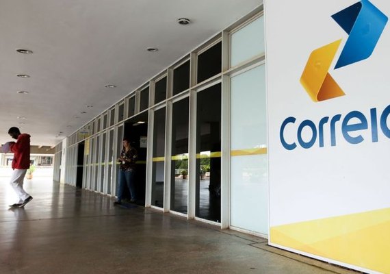 Dívidas do Serasa têm desconto de até 99% e negociação será nos Correios