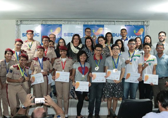 AL tem seu melhor desempenho na Olimpíada Brasileira de Física das Escolas Públicas