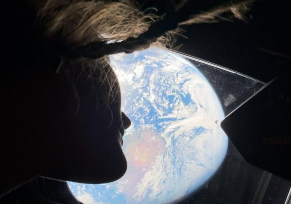 Astronautas da Artemis II batem recorde de distância da Terra